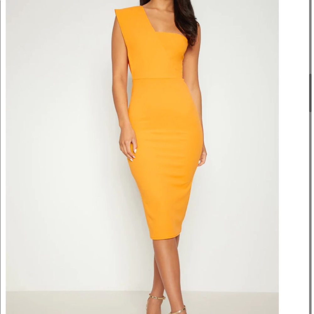 NWT Yellow One Shoulder Draped Midi Dress